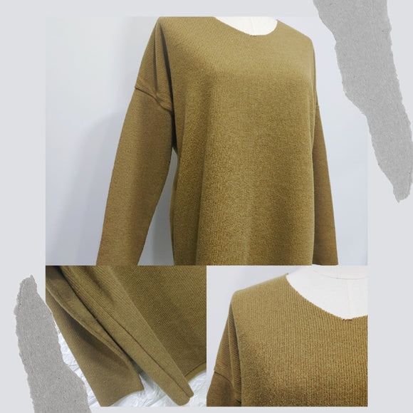 T1034 V Neck Knitted Jumper